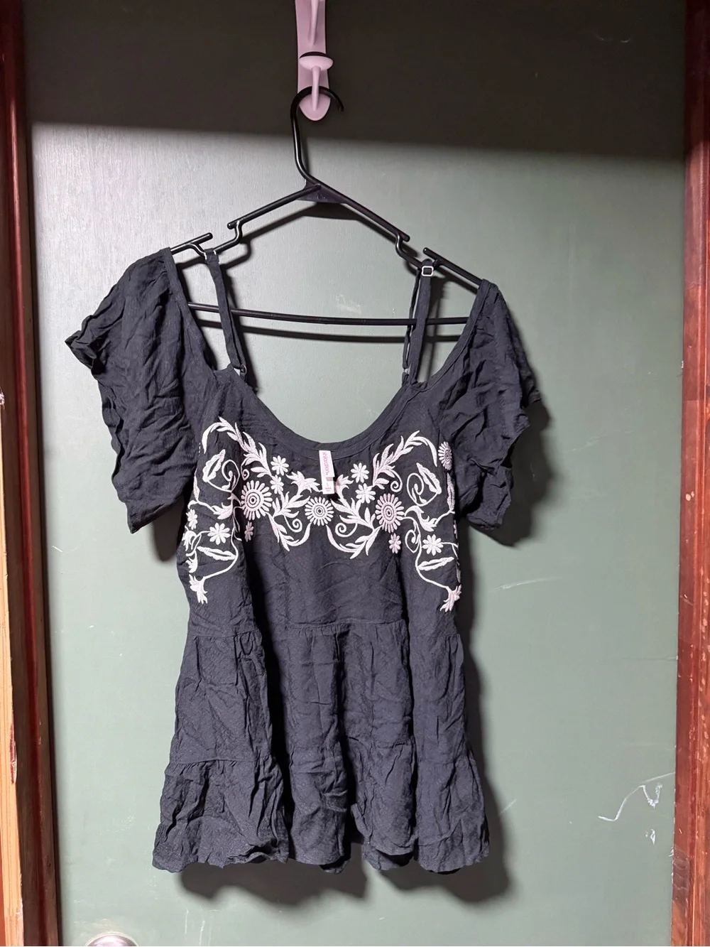 Xhilaration Black Top with White Floral Embroidery